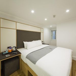 Kamer met een King Size Bed